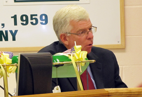 Longwood Notes: Resident takes issue with plan to build JHS tennis courts