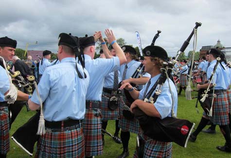 Local bagpipers win big at Scotland championship Local bagpipers win big at Scotland championship