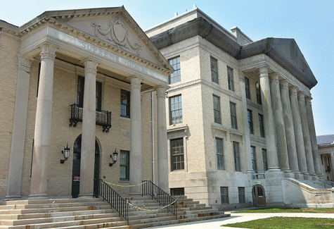 R080411_Courts1_TG_R.jpg