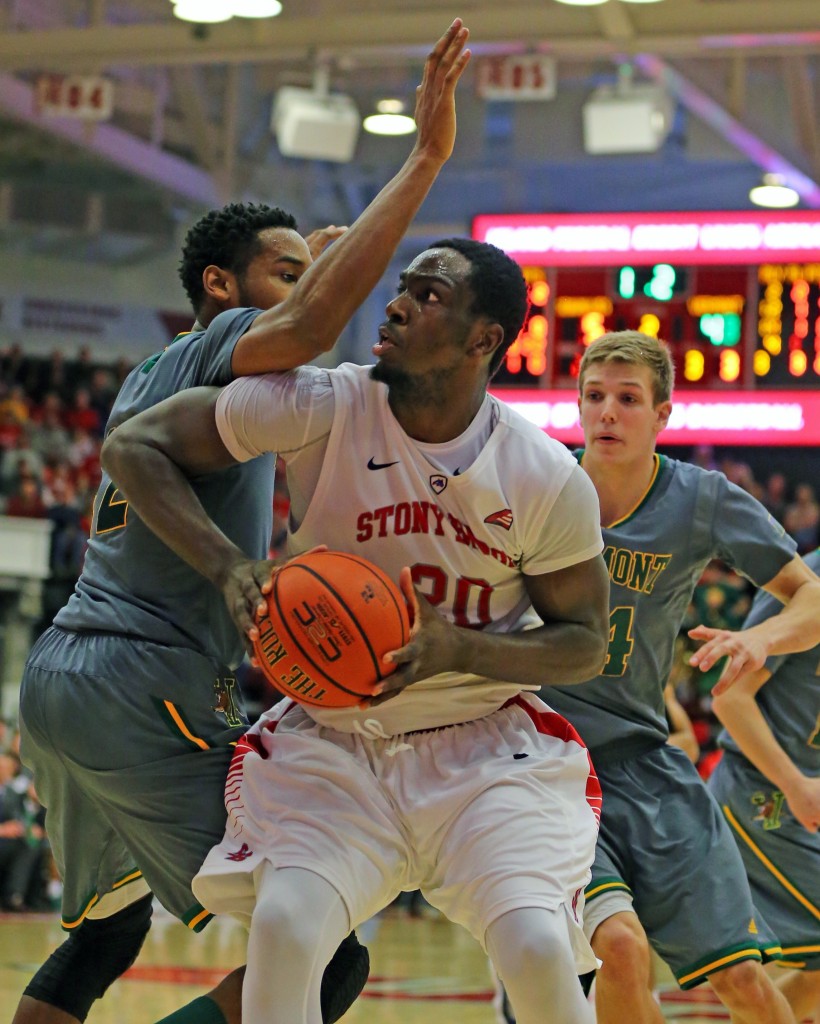 Forward Jameel Warney goes up for a shot during the second half of Stony Brook's win Sunday. (Credit: Daniel De Mato)