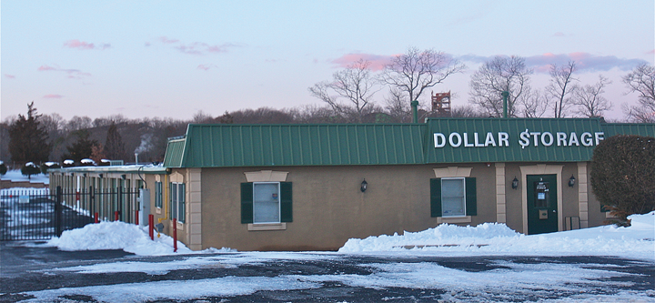 The former Dollar Storage property is located between River Road and the LIE. (Credit: Barbaraellen Koch)