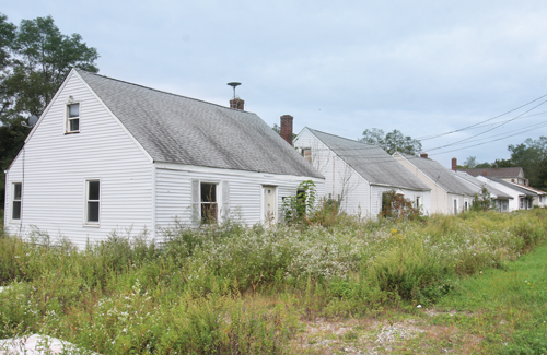 Riverhead Town acquires Horton Avenue houses Horton Avenue, Riverhead Town, FEMA, floods