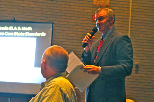 JENNIFER GUSTAVSON PHOTO | Aquebogue Elementary principal Phil Kent discusses Common Core at Tuesday night's board of education meeting.
