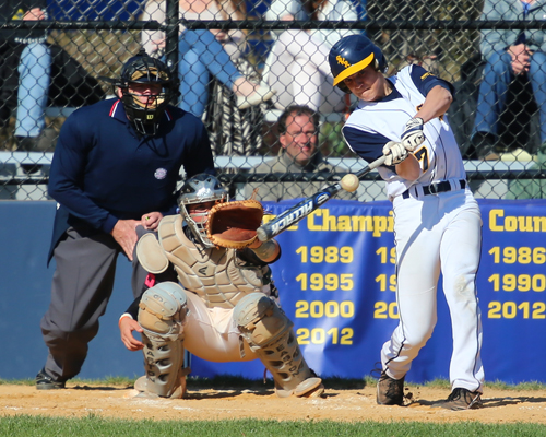 Shoreham junior John Montesano hit a 3-run home run in the second inning to put the Wildcats in the lead. (Credit: Daniel De Mato)