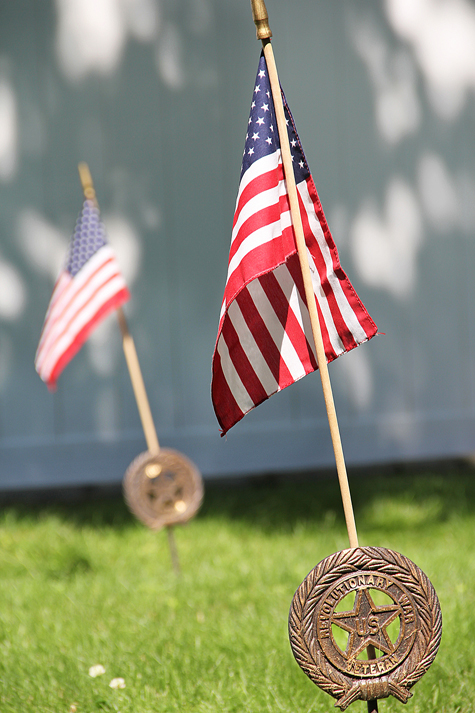 R070512_Rev_flag_AP_R.jpg