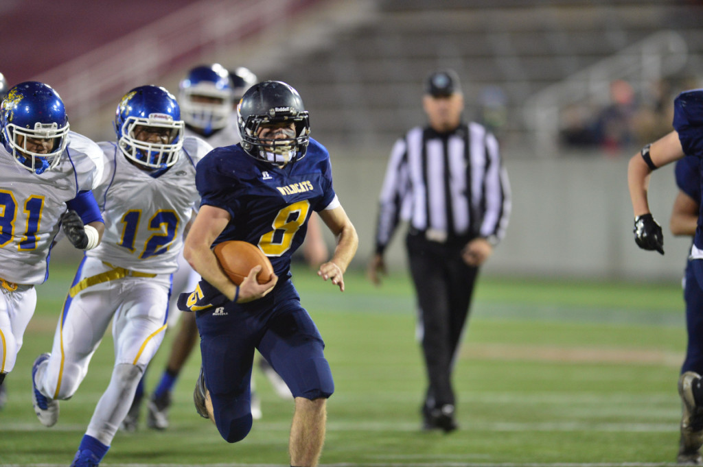 Shoreham-Wading River junior Chris Rosati leaves a trail of defenders behind him. (Credit: Robert O'Rourk)