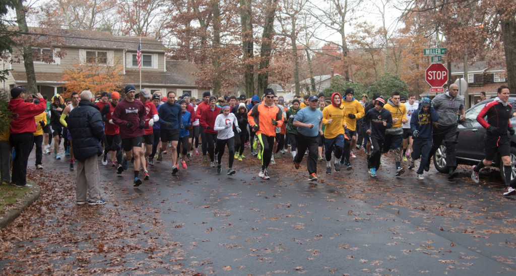 The start of the five-mile race Thursday morning. (Credit: Robert O'Rourk)