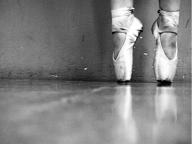 Amanda's photo, On Pointe.