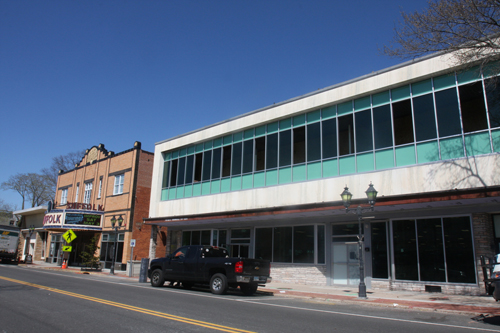 Ultimate Fitness is expected to be open within weeks. (Credit: Barbaraellen Koch)