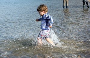 120111i_Plunge_youngest_BW