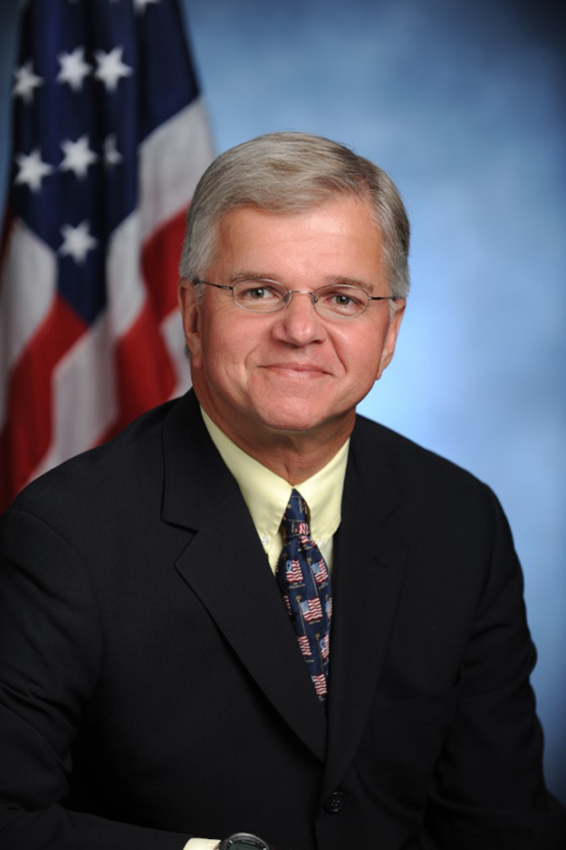 12012i_Fred Thiele Jr_Courtesy