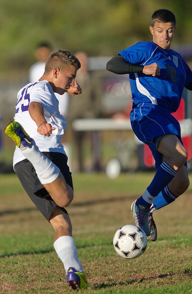 Greenport:Shelter Island soccer player Nick Droskoski 101612