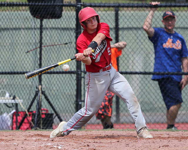 Sean Moran batting against Tuckahoe. (Credit: Daniel De Mato)