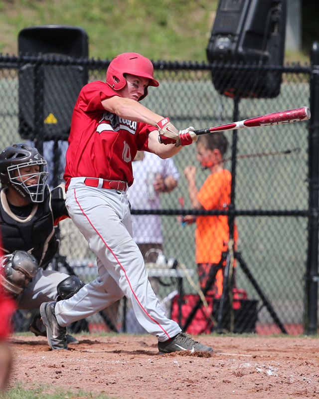 Dylan Clausen hit an RBI triple in the sixth inning, making the score 6-4. (Credit: Daniel De Mato)