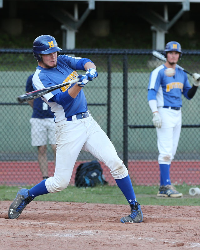 Ian Nish hit an RBI double, making score 9-4 in the 10th inning. (Credit: Daniel De Mato)