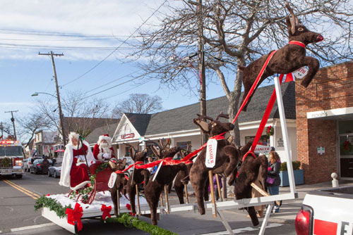 Santa and Mrs. Claus at Sunday's Greenport Fire Department parade. (Credit: Katharine Schroeder photos)