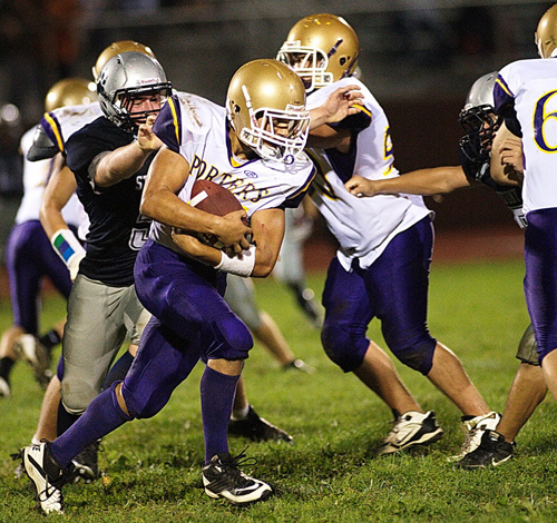 Greenport:Southold:Mattituck:Shelter Island football player Frank Sierra 090812
