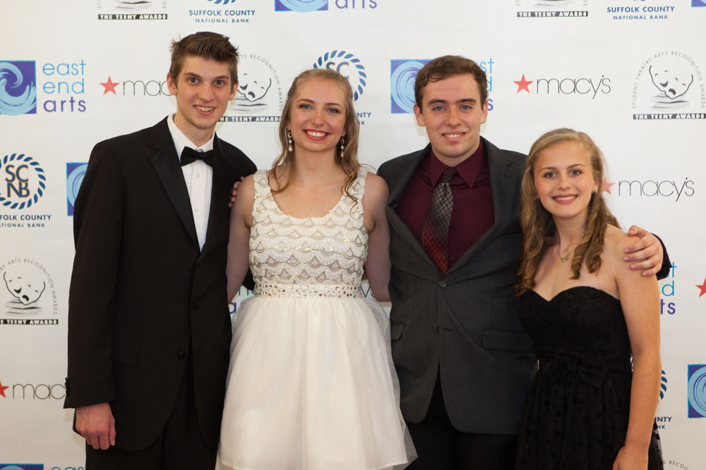 Students from Shoreham-Wading River High School. (Credit: Katharine Schroeder)