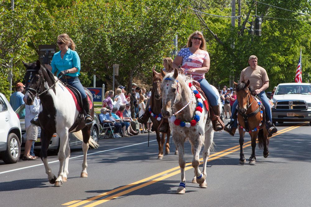 The official Southold Town Memorial Day was held in Southold village, proceeding from Boisseau Avenue and Main Road to Griswold-Terry-Glover American Legion Post 803 at Tuckers Lane. (Credit: Katharine Schroeder)
