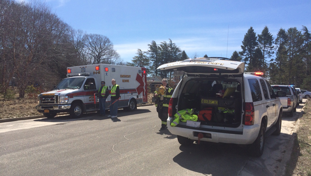 Emergency responders on scene of the house fire Wednesday morning. (Credit: Grant Parpan)